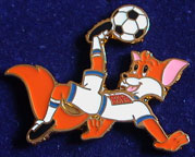 WM-Damen/WWC1999-Mascot-Cutout-Bicycle-Kick.jpg